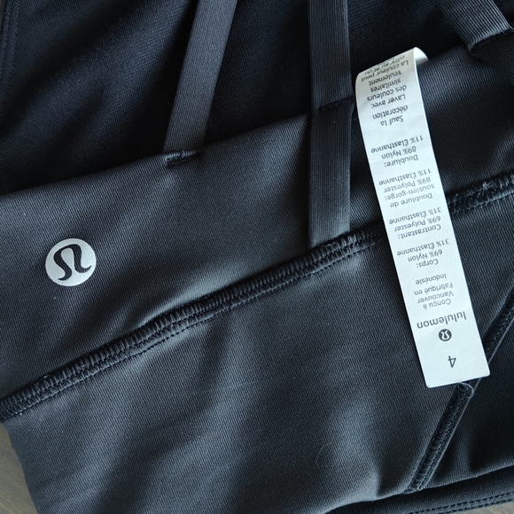 Lululemon | Sports Bra - Picture 2 of 4